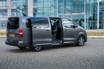 Toyota ProAce Verso VIP 2018 года (UK)